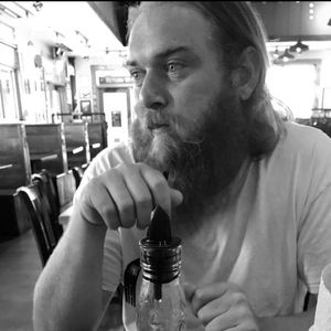 Meet your Posher, Robert